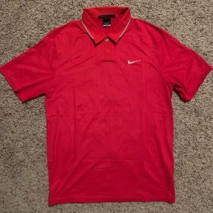 Nike Tiger Woods Men’s Golf Shirt Size: Small